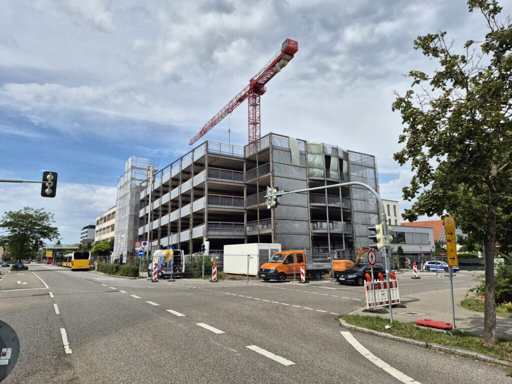 Sicherer Rückbau des P+R-Parkhauses in Filderstadt-Bernhausen